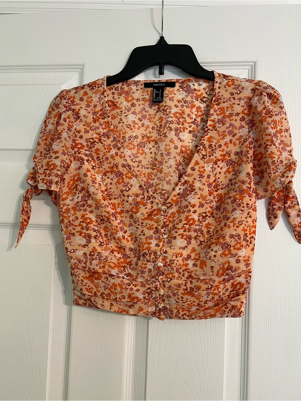 Forever 21 Peach Orange Floral Tie-Sleeve V-Neck Crop Blouse